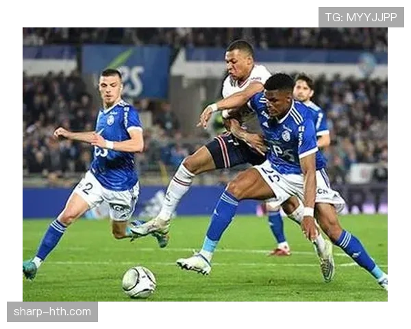 曼城的阵容问题，不在人数，而在结构平衡