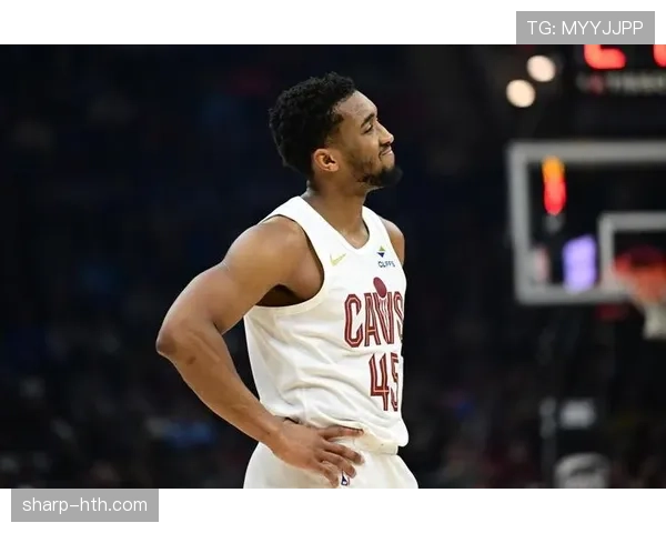 多诺万·米切尔突破率提升显著助攻提高 对比哈登更多关键时刻持球主导